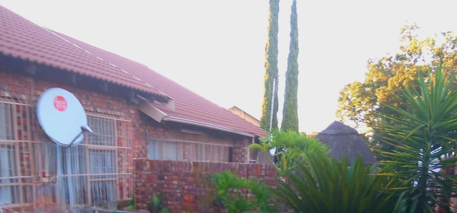 3 Bedroom Property for Sale in Uitsig Free State